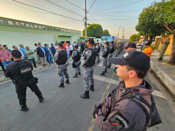 Floriano recebe viaturas e kits de combate a incêndios(Imagem:Divulgação)