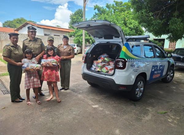 Criança arrecada cestas básicas como presente de aniversário e pede ajuda da PM para entrega em abrigo(Imagem:Divulgação)