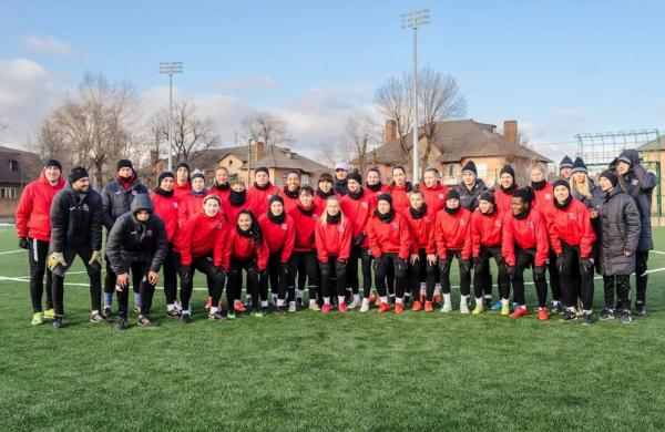  Clube ucraniano de futebol feminino Kryvbas Women se preparava para temporada de jogos na Turquia.(Imagem: Arquivo Pessoal )