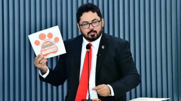 Vereador prof. Magno quer a cria&ccedil;&atilde;o em Floriano de uma secretaria de prote&ccedil;&atilde;o animal.(Imagem:CMF)