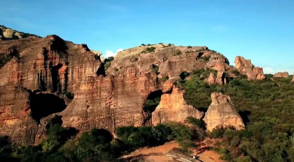 Serra da Capivara tem cenários deslumbrantes.(Imagem:Terra da Gente)