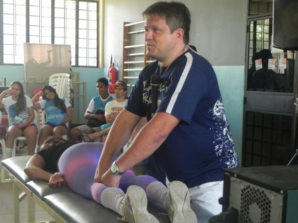 Referência na área de massoterapia, professor André Nessi vem ministrar cursos no Piauí.(Imagem:Divulgação)