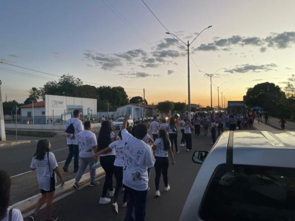 Prefeitura de Floriano e OAB realizam caminhada em alusão ao Agosto Lilás(Imagem:Secom)