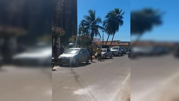 Moradores fazem manifestações após 10 dias sem água em Canto do Buriti.(Imagem:Divulgação)