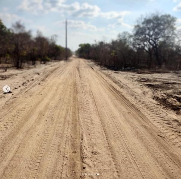 Prefeitura de Floriano prioriza comunidades rurais com melhorias em acesso e iluminação.(Imagem:Reprodução/Instagram)