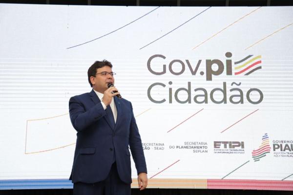 Governador Rafael Fonteles durante lançamento da Plataforma Gov.pi Cidadão.(Imagem:Regis Falcão)