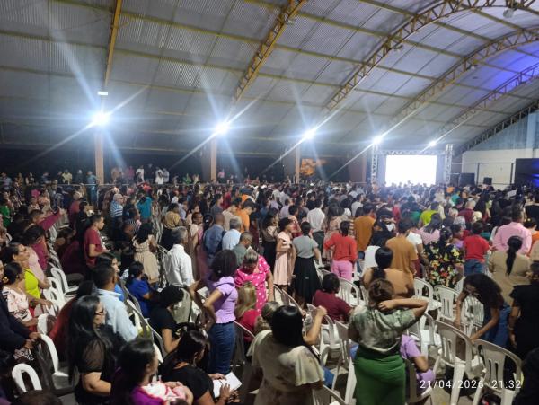 Confer&ecirc;ncia Igrejas em A&ccedil;&atilde;o re&uacute;ne fi&eacute;is em Floriano e antecede Cruzada Internacional F&eacute; e Milagres(Imagem:FlorianoNews)