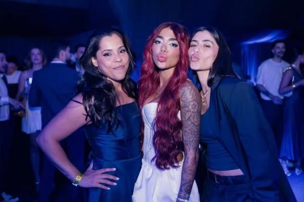 Gabriela Rippi e Dhiovanna com a amiga Valéria Xavier na festa de Gabigol.(Imagem:Reprodução/Instagram)