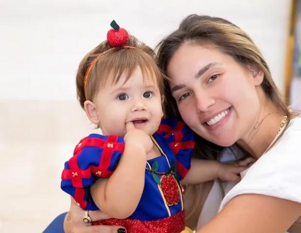 Virginia Fonseca e a filha Maria Alice(Imagem:Reprodução/Instagram)