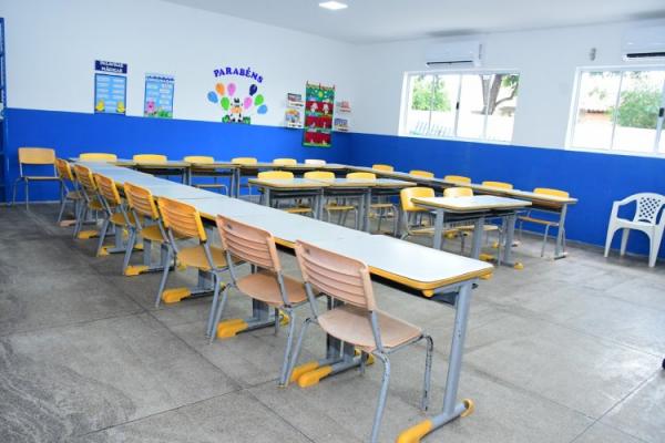 Prefeitura de Floriano entrega reforma e ampliação da Escola Municipal Iracema Miranda(Imagem:Secom)