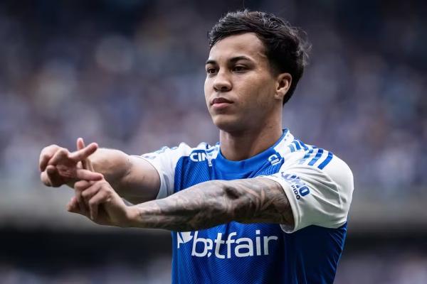 Kaio Jorge comemora gol do Cruzeiro contra o Vit&oacute;ria, pelo Brasileir&atilde;o.(Imagem:Gustavo Aleixo/Cruzeiro)