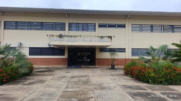 Universidade Federal do Piau&iacute; - Campus Am&iacute;lcar Ferreira Sobral, em Floriano.(Imagem:FlorianoNews)
