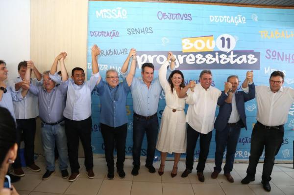 Ciro Nogueira celebra filiação de João Vicente Claudino(Imagem:Ascom)