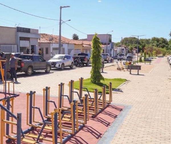 Adutora, maternidade, viaduto... Ciro Nogueira destaca obras que entregou para os piauienses(Imagem:Ascom )