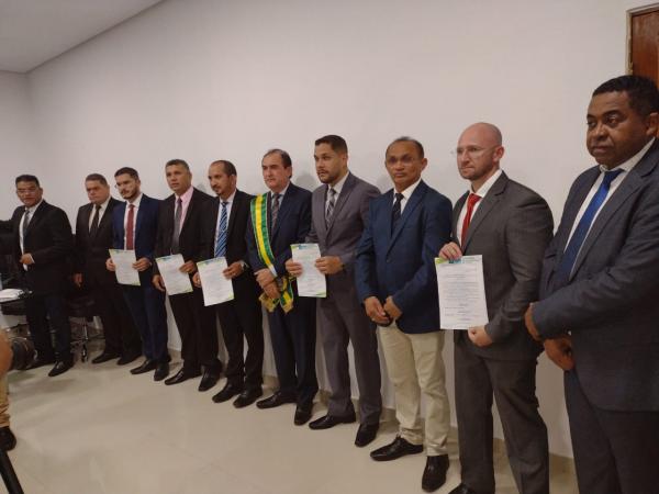  Prefeito Antônio Reis empossa novos secretários municipais(Imagem:FlorianoNews)