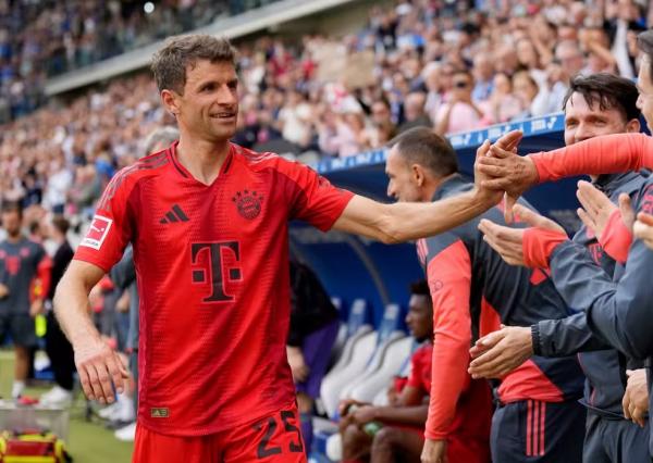 Thomas Müller disputou seu último jogo da Bundesliga com o Bayern de Munique.(Imagem:Getty Images)