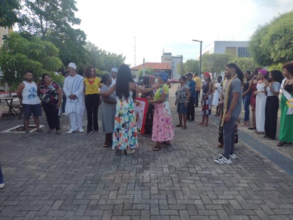 Semana da Consciência Negra em Floriano é marcada por evento cultural e celebração da diversidade(Imagem:FlorianoNews)