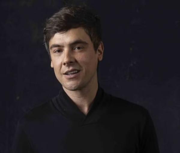 Sergio Guizé(Imagem:Divulgação/Globo)