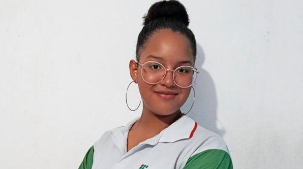 Dara Emanuelle Ataíde Oliveira, de 15 anos.(Imagem:IFPI)