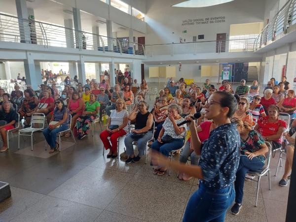 Trabalho Social com a Pessoa Idosa alerta que cuidados com alimentação devem ser prioridade(Imagem:Divulgação)