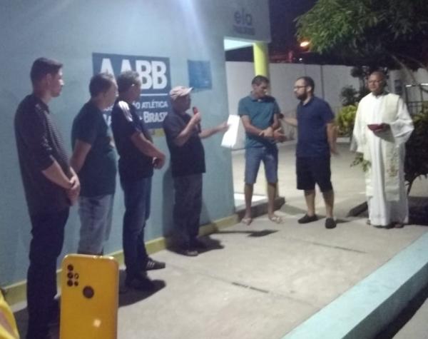 Em últimos dias de mandato, Edivan Costa inaugura obras na AABB Floriano.(Imagem:FlorianoNews)