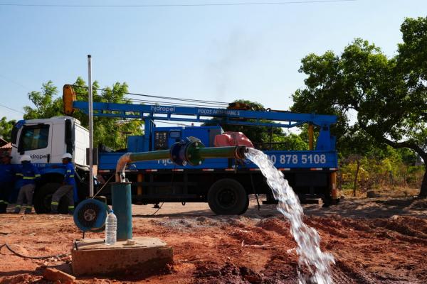 Investimentos antecipados pela Águas do Piauí para o enfrentamento à estiagem reforçam o abastecimento de Norte a Sul do Estado.(Imagem:Ascom Águas do Piauí)
