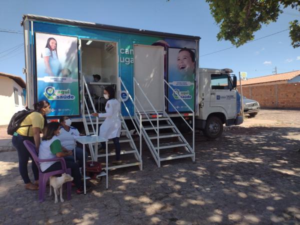 Vacimóvel de Floriano percorre bairros em Campanha de Multivacinação e contra a Poliomielite.(Imagem:FlorianoNews)