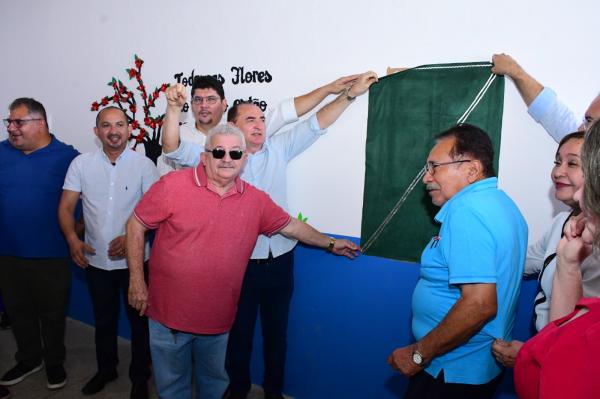 Vereadores acompanham entrega de reforma e ampliação de duas importantes escolas municipais.(Imagem:CMF)