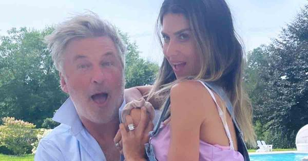 Esposa revela que Alec Baldwin a mandou calar a boca durante parto(Imagem:Reprodução)