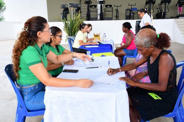 Meio Ambiente: Prefeitura de Floriano realiza ação social para catadores de recicláveis(Imagem:Secom)