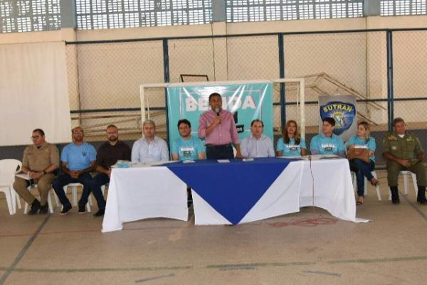 Semana do Tr&acirc;nsito em Floriano &eacute; aberto com semin&aacute;rio 