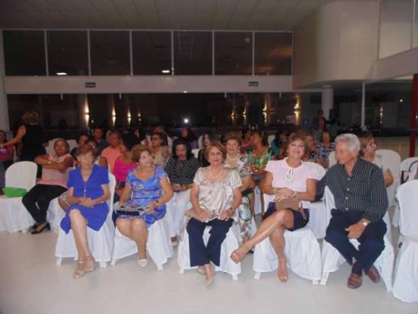 M&eacute;dico ministra palestra sobre c&acirc;ncer de mama em Floriano(Imagem:Ivan Nunes)