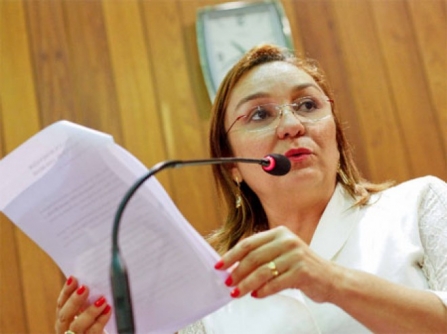 Deputados fazem homenagem pelo Dia Internacional da Mulher