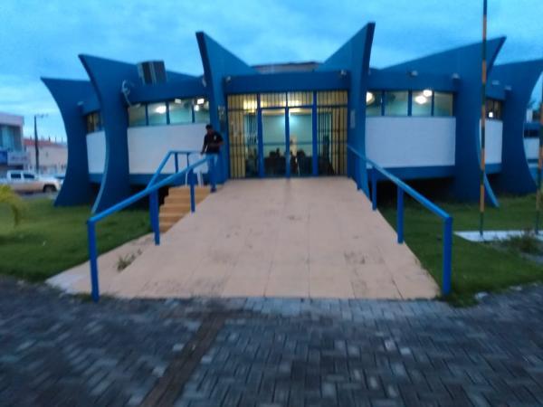 C&acirc;mara Municipal de Floriano(Imagem:FlorianoNews)