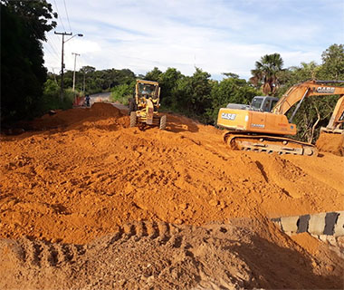 BR-343 interditada pelas chuvas será liberada com bueiro seis vezes maior