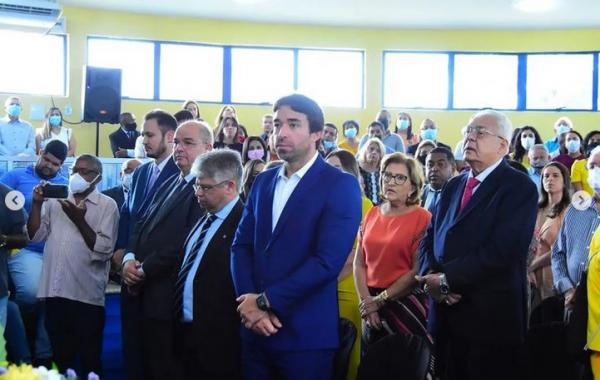 Realizada solenidade de sucess&atilde;o e posse do novo prefeito de Floriano.(Imagem:Reprodu&ccedil;&atilde;o/Instagram)