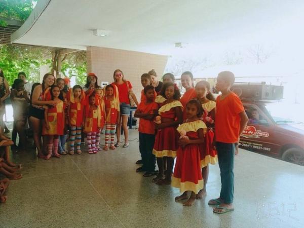 Alunos da rede municipal do campo participam de manhã de lazer.(Imagem:SECOM)