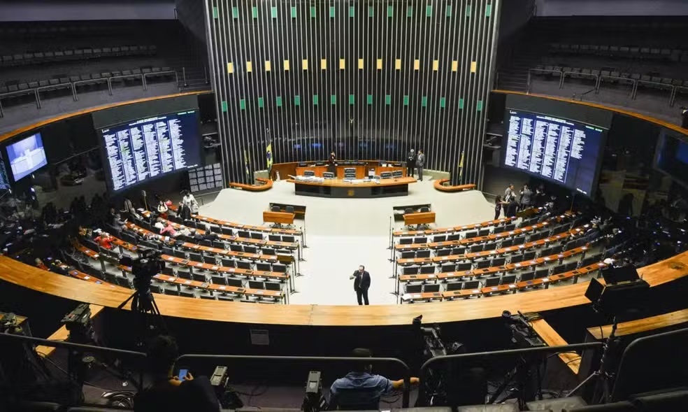 Quem entra e quem sai: veja as mudanças na bancada do Piauí na Câmara dos Deputados
