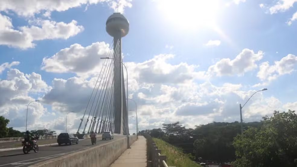 Teresina registra 41,2°C e fica entre as cidades mais quentes do Brasil; sensor da prefeitura marca 45,2°C
