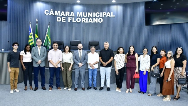 Vereadores acompanham audiência pública para prestação de contas do 2° quadrimestre
