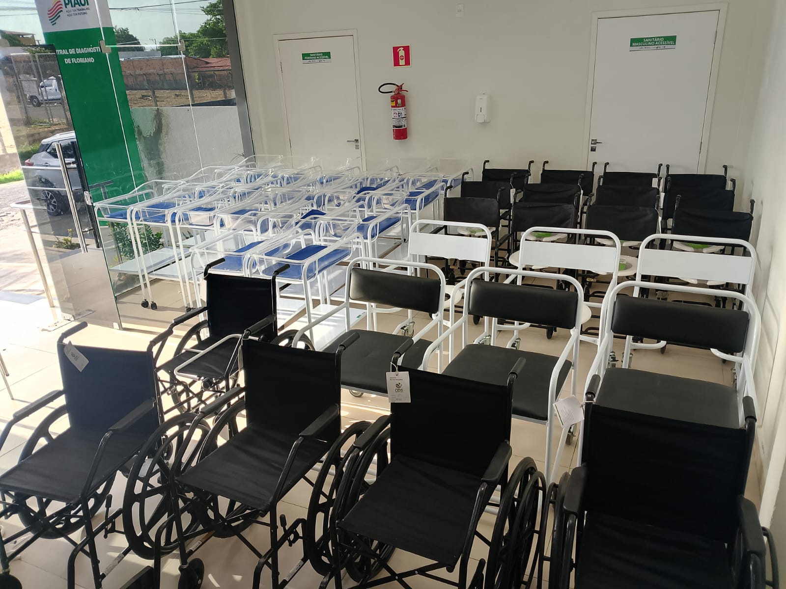 Hospital Regional de Floriano recebe novos equipamentos e mobiliários para melhorar atendimento
