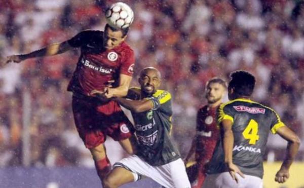 Inter segura o Luverdense e se garante na liderança da Série B.(Imagem:Futebol do Interior)