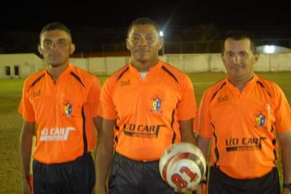 Confira a nota de pesar: É com profundo pesar que a Prefeitura de Jatobá do Piauí, por meio do prefeito Hilton Gomes, e do departamento de esportes, lamenta o falecimento do árbit(Imagem:Reprodução)